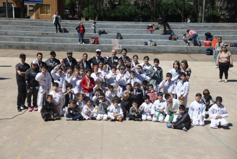 Encuentro Deportivo Colonia Caroya 